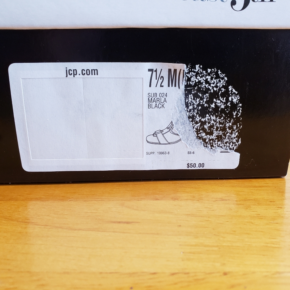 Dress shoes